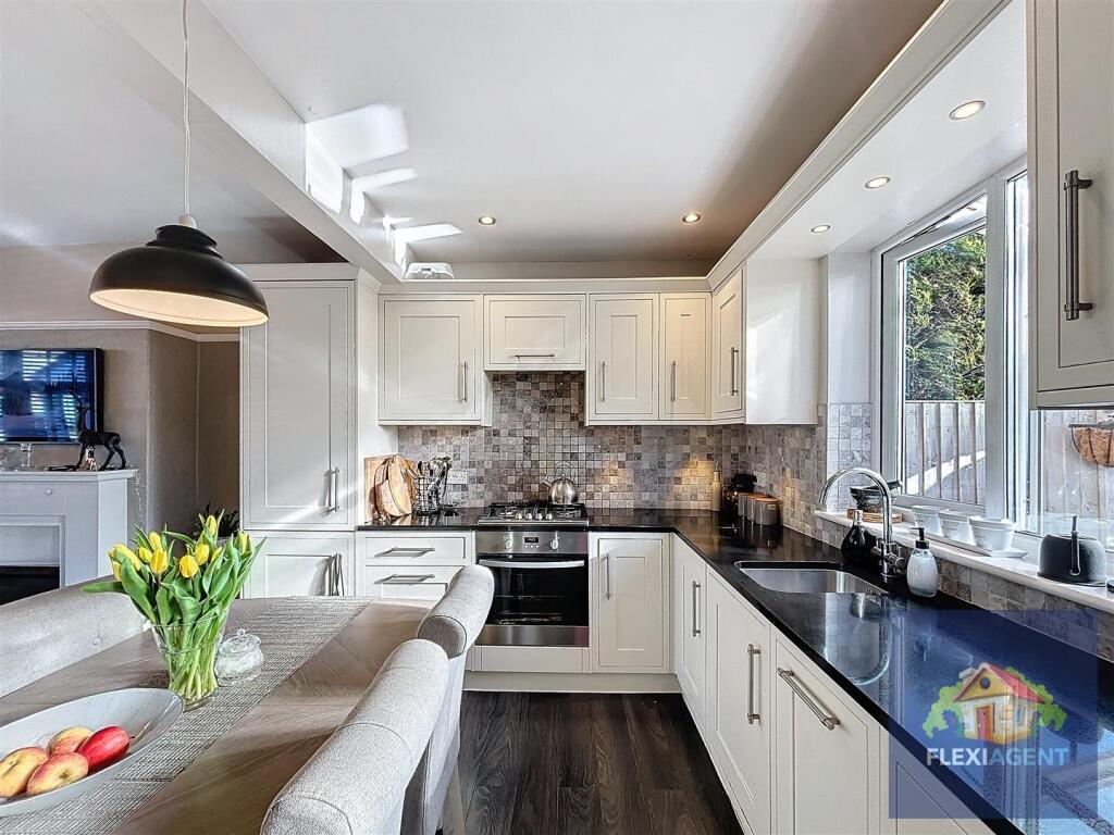 Lounge / Kitchen Diner