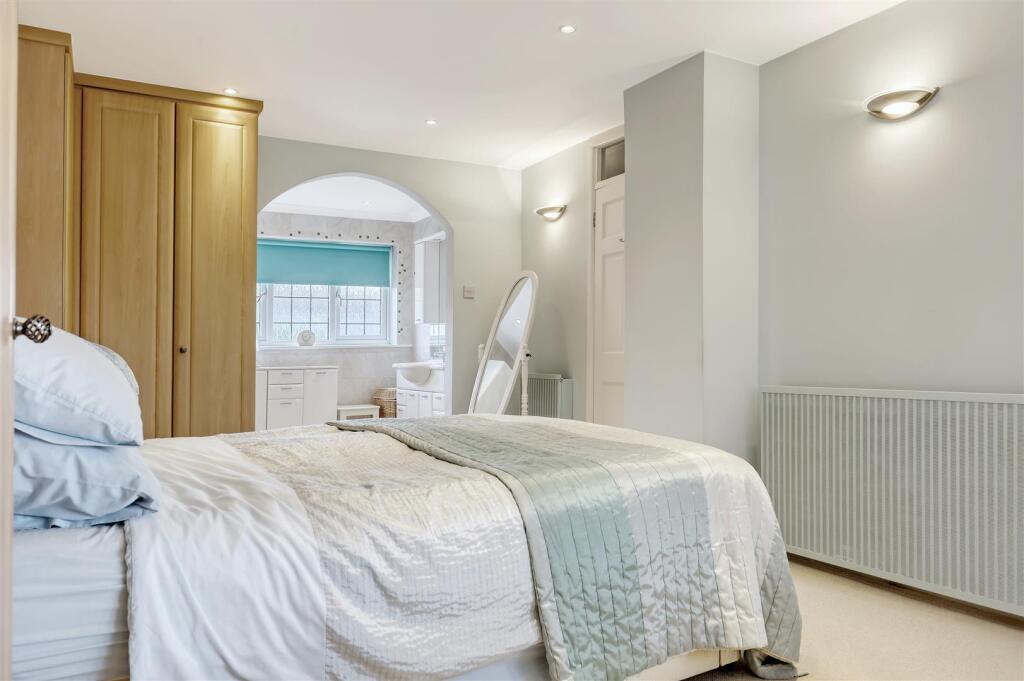 IMG_6874_9 copy 2.jpg