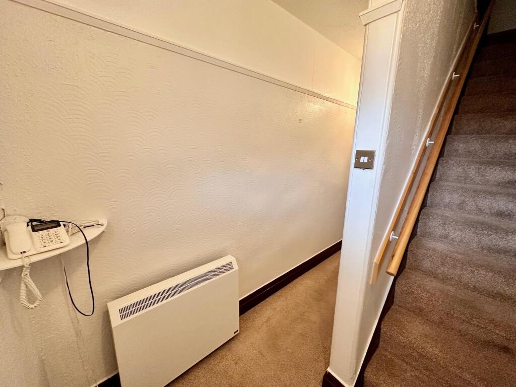 RECEPTION HALLWAY