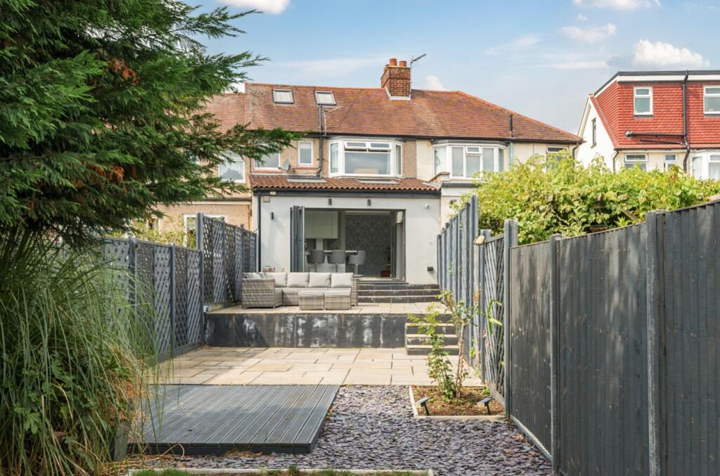 1332013-4-688f248372b6e