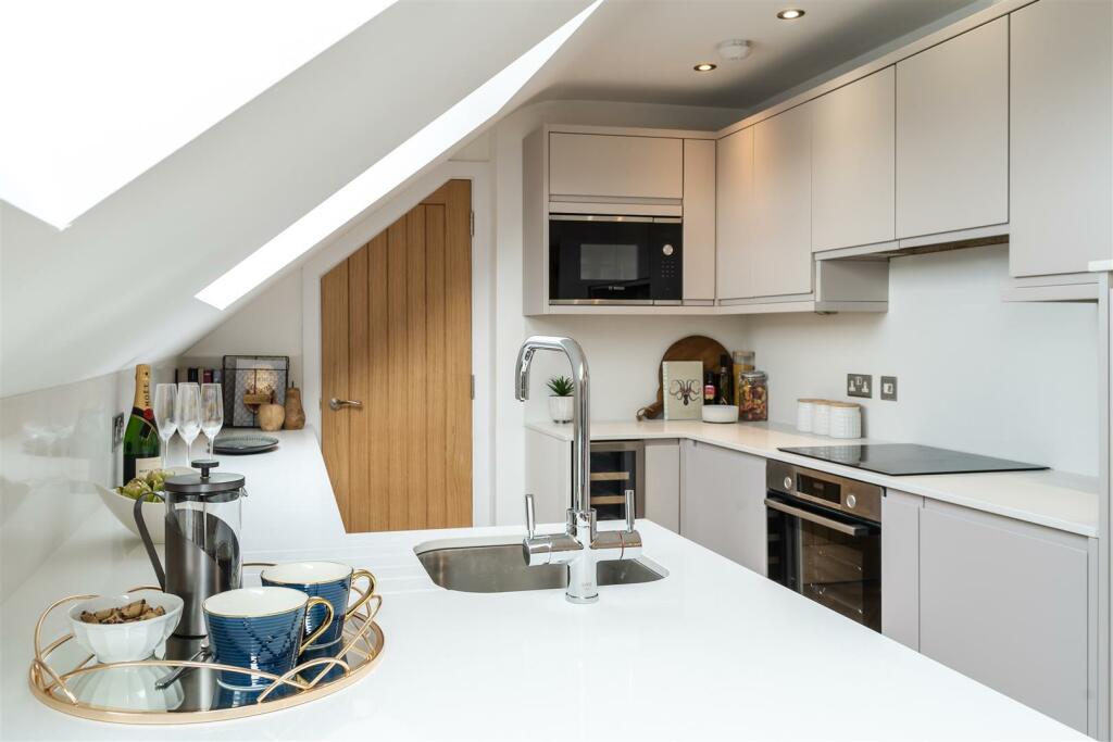 1 HC Penthouse-11.jpg