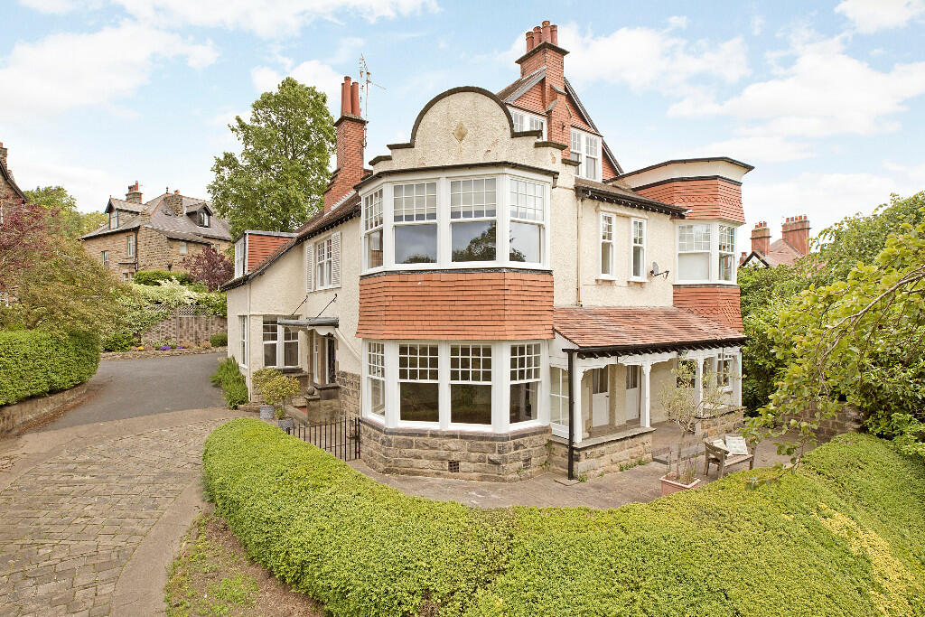 Harrogate 'Duchy'