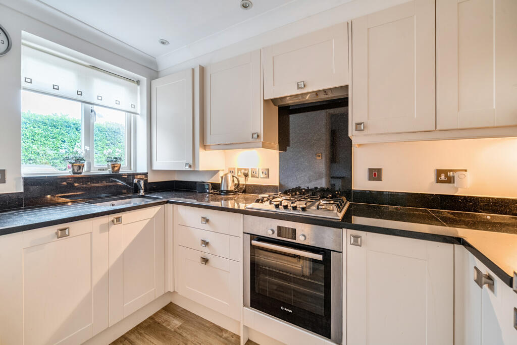 1380851-12-691716...