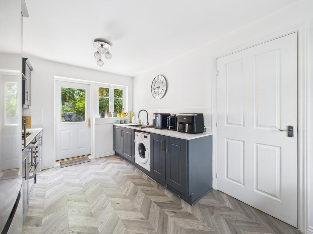 CAM05192G0-PR0138-STILL002