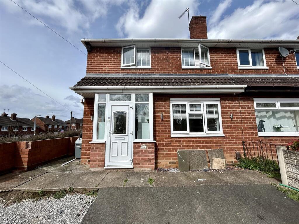 Timbertree Crescent Cradley Heath 1.jpg