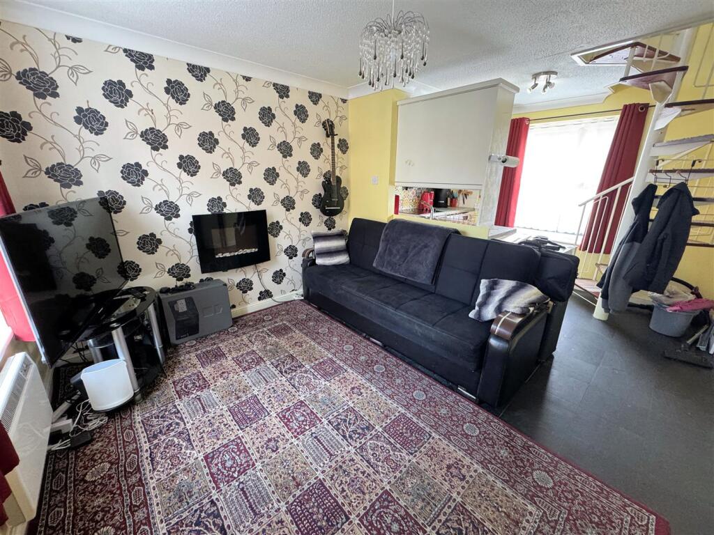 Sitting room.jpg