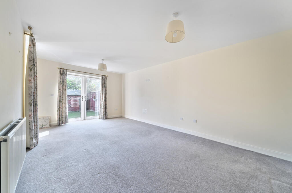 1295630-33-682774...