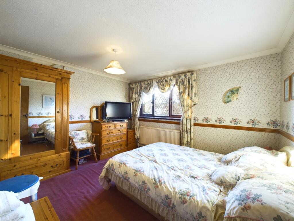 CAM02023G0-PR0111-STILL040