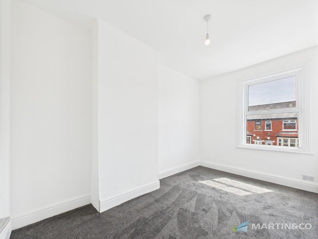 CAM02318G0-PR0511...