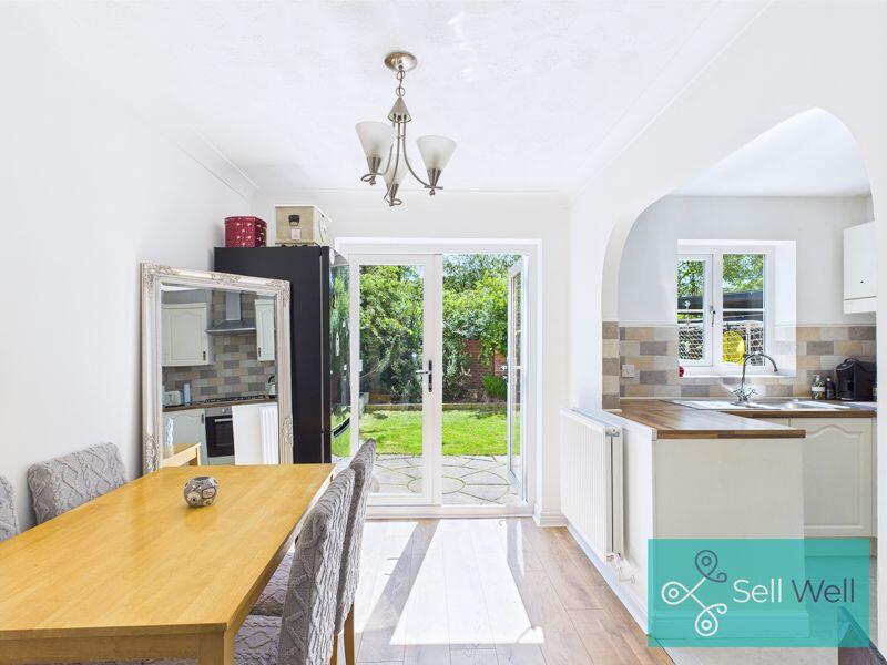 Dining/Kitchen