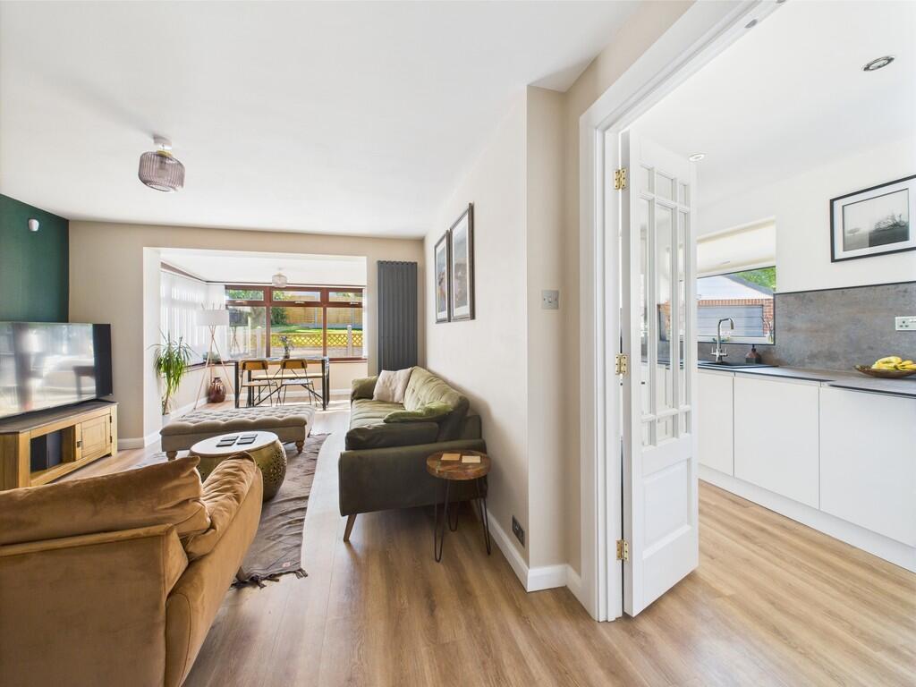 CAM02089G0-PR0474...