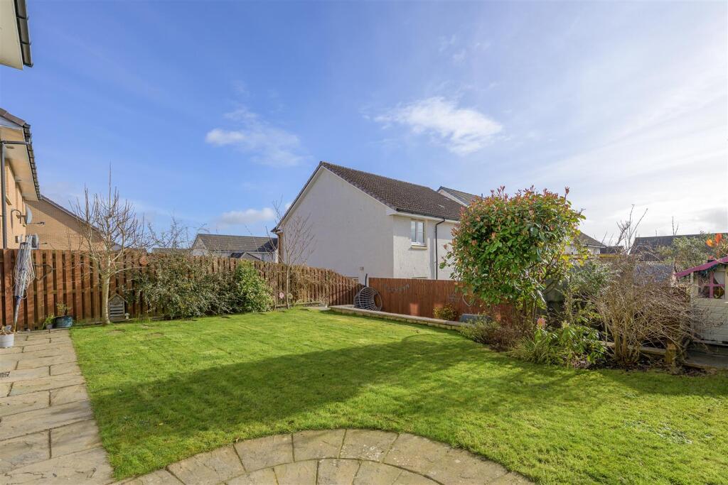 35 Sandpiper Gardens 036.jpg