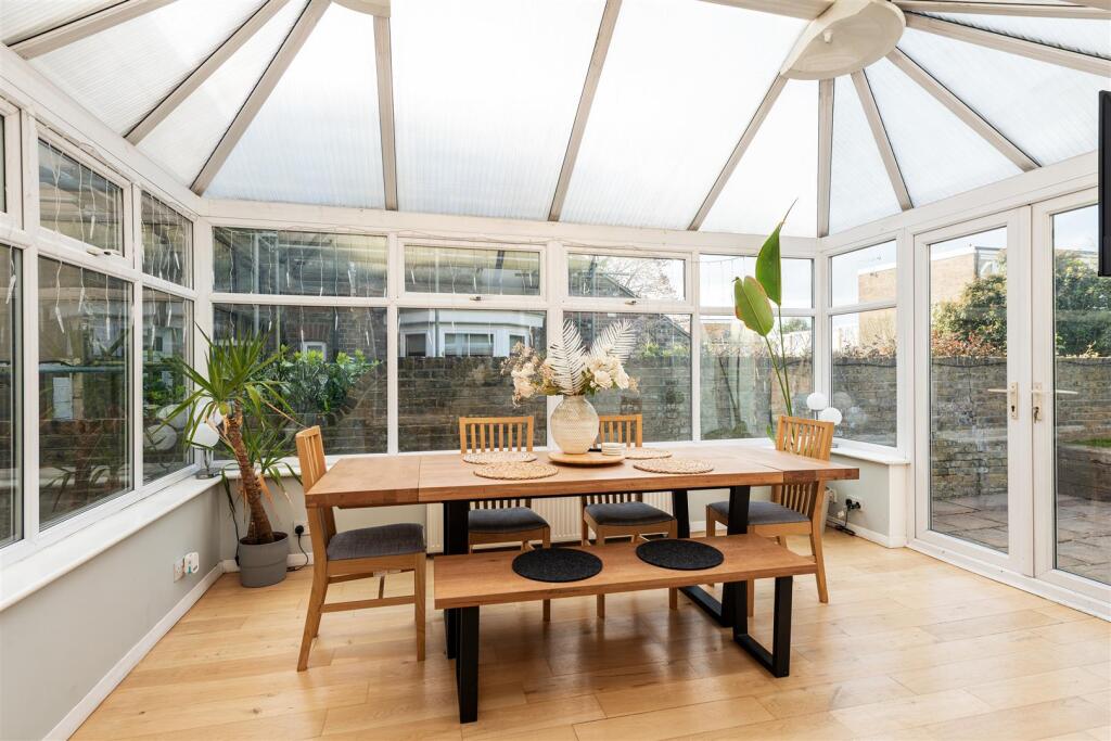 20 Old Road West conservatory.jpg