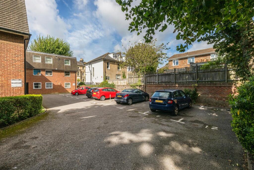 Flat 3, Granville Court_15.jpg