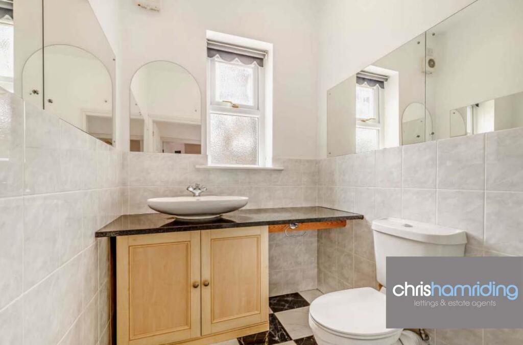 Screenshot 2023-10-02 220734.jpg