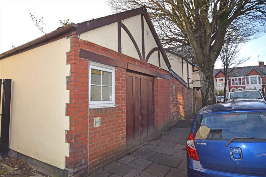 COACH-HOUSE