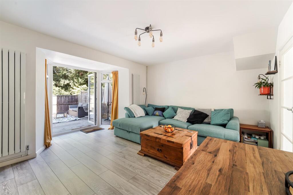 KINGSTON ROAD (12).jpg