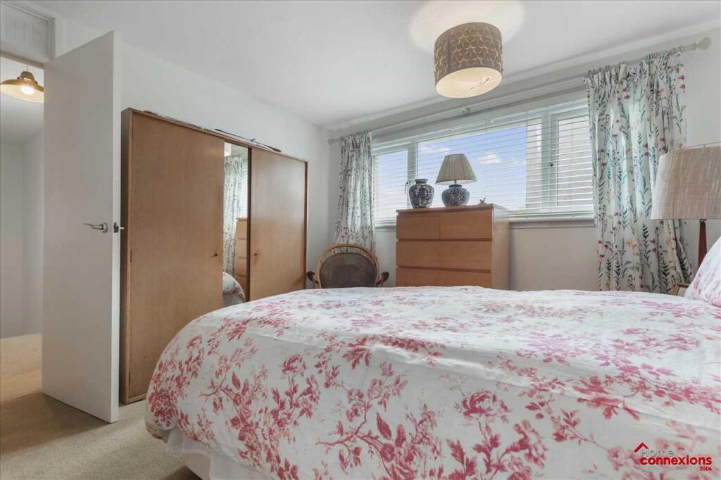 Bedroom One (2)