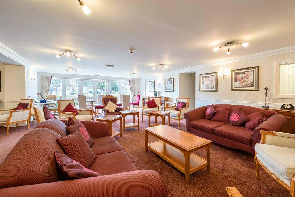 Owners Lounge - New.jpg