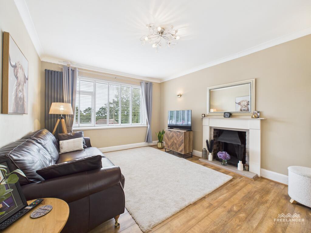 Living Room 1(a)