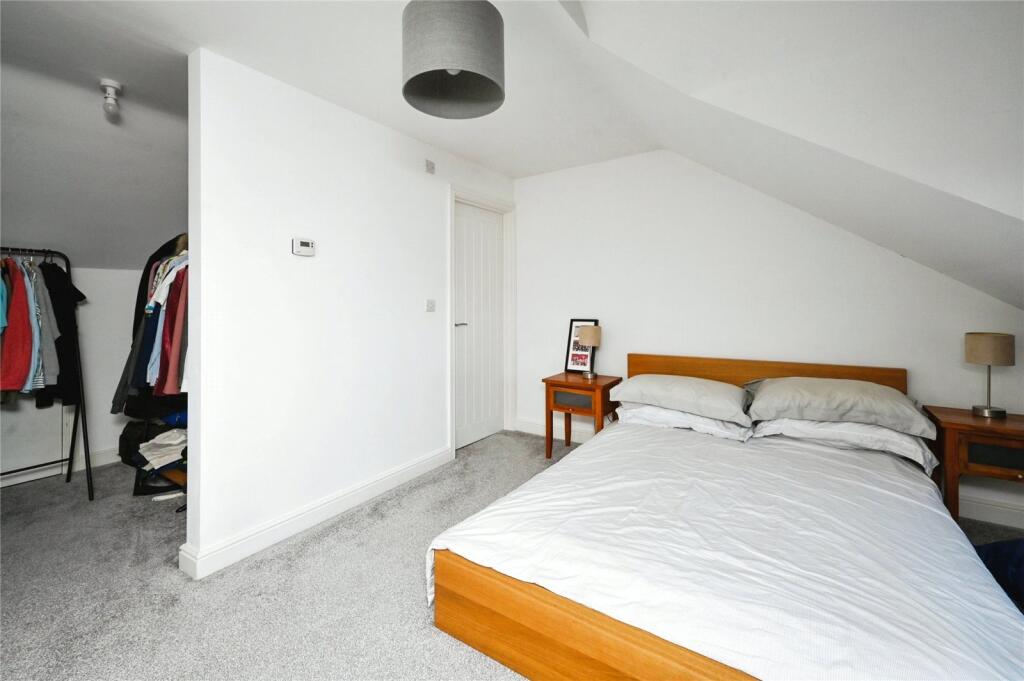 Bedroom-Dressing Are