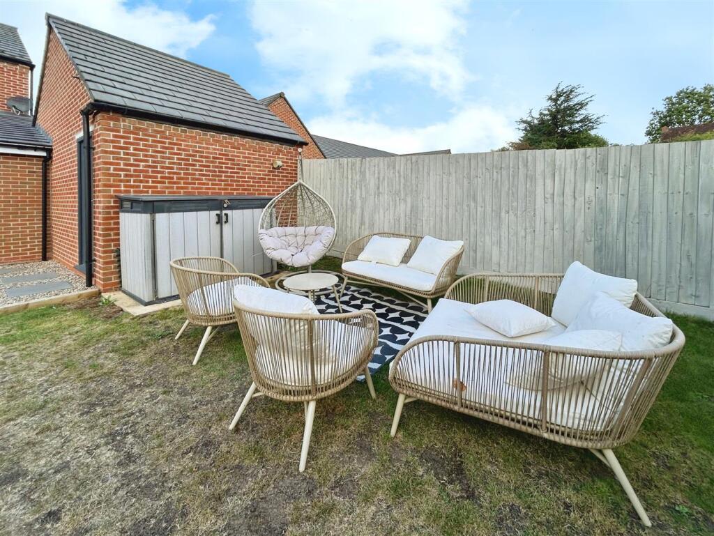 603d42eb-A-4D80-B227-CDE6510F3A7B-1700-000000DB306