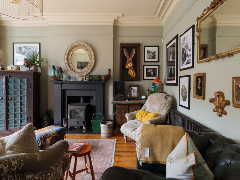 Sitting Area 
