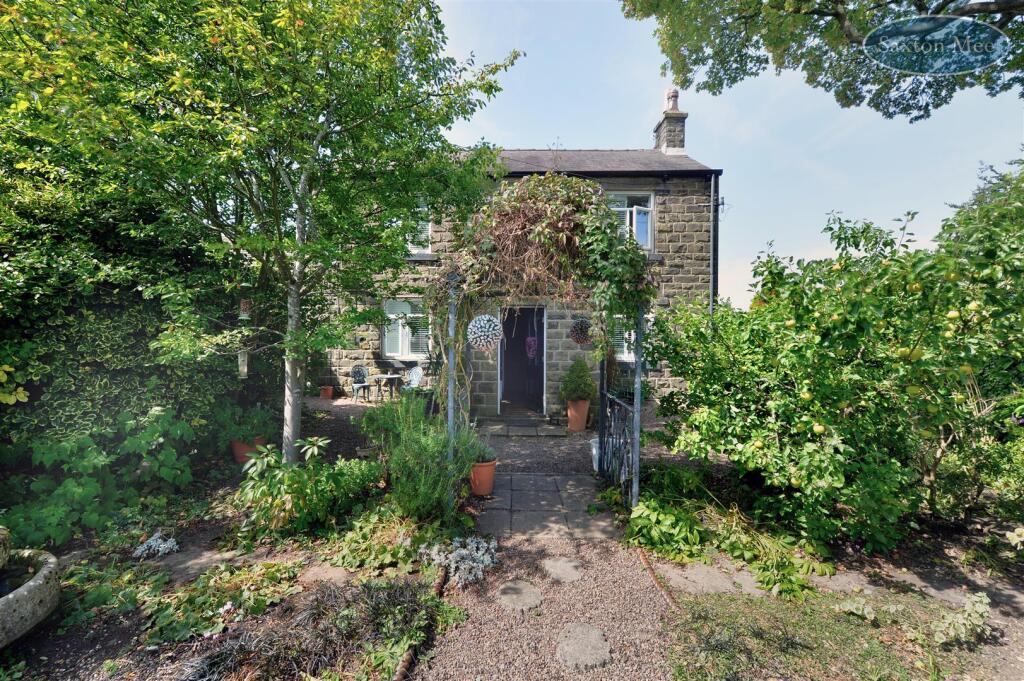 POT HOUSE - front 279.jpg