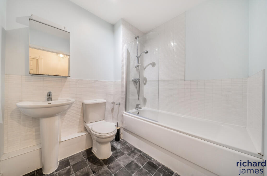 b851252f20ba4753af61c72fbbb7f3c0