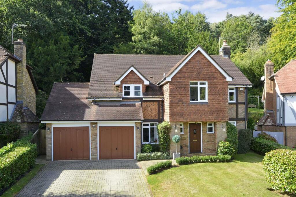 Woodrough Copse, Bramley, Guildford