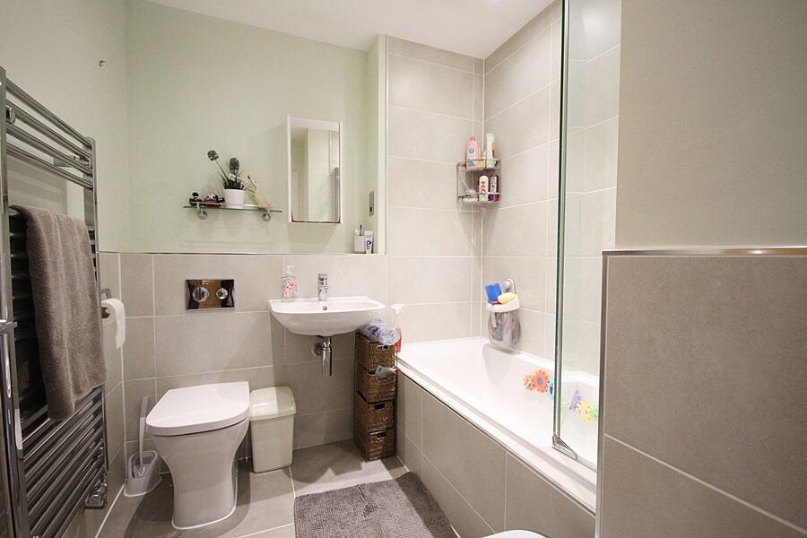 Family bathroom