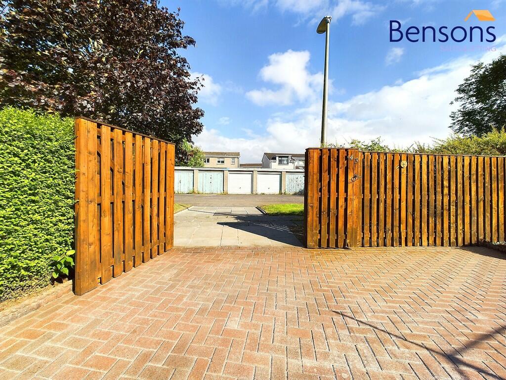 CAM01596G0-PR0295...