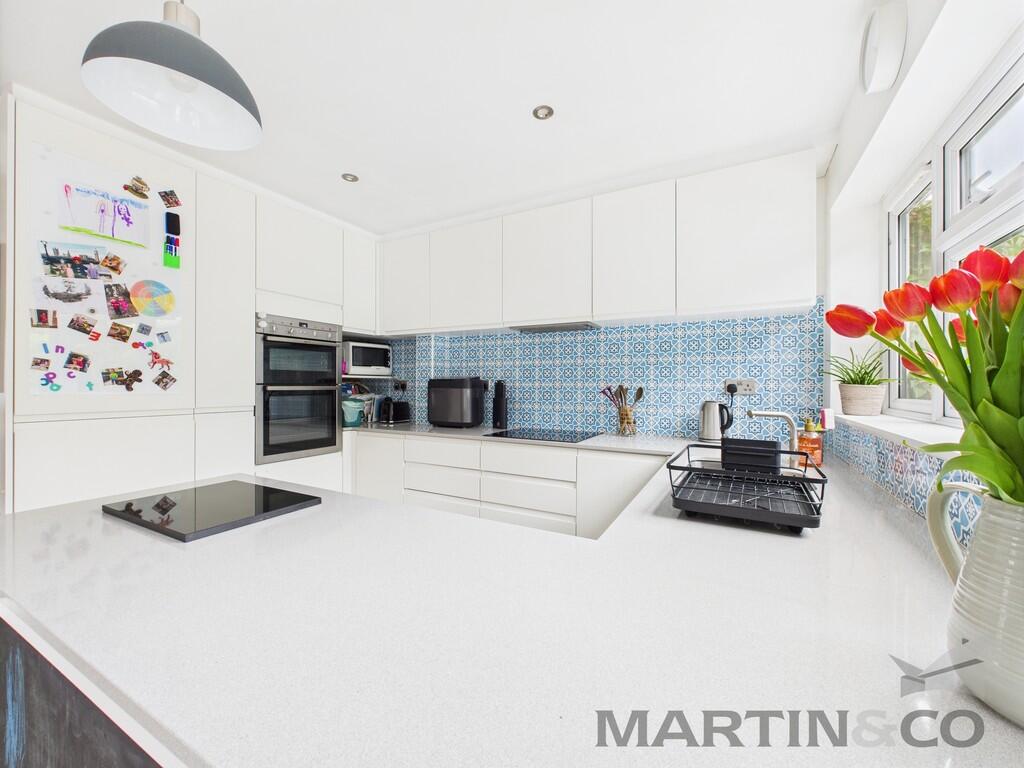 6 Kitchen