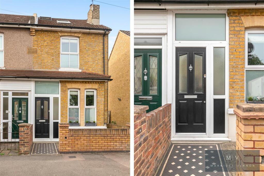 Newark Road 2 MV-22.jpg