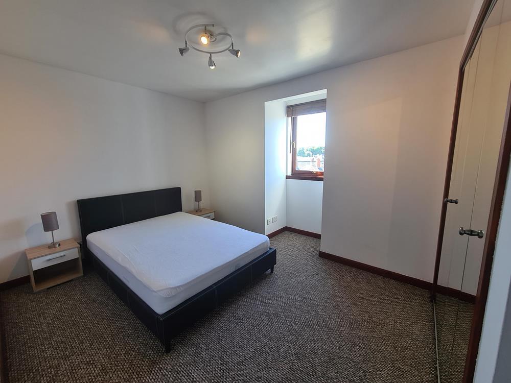 bedroom1