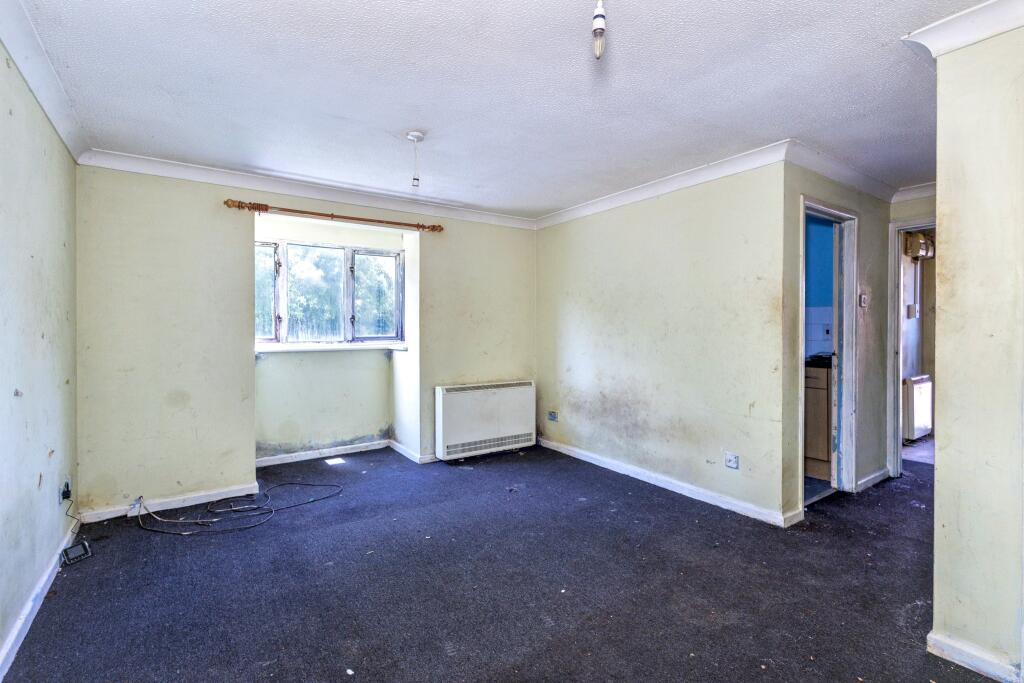 75 Gaddesden Crescent, Wavendon Gate, Milton Keynes, Buckinghamshire, MK7 7SB