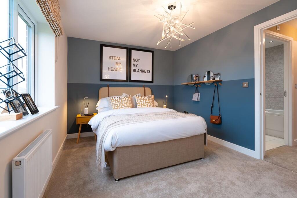 Double bedroom with space for built-in wardrobes