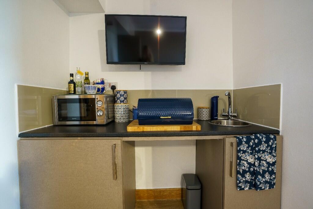 Kitchenette