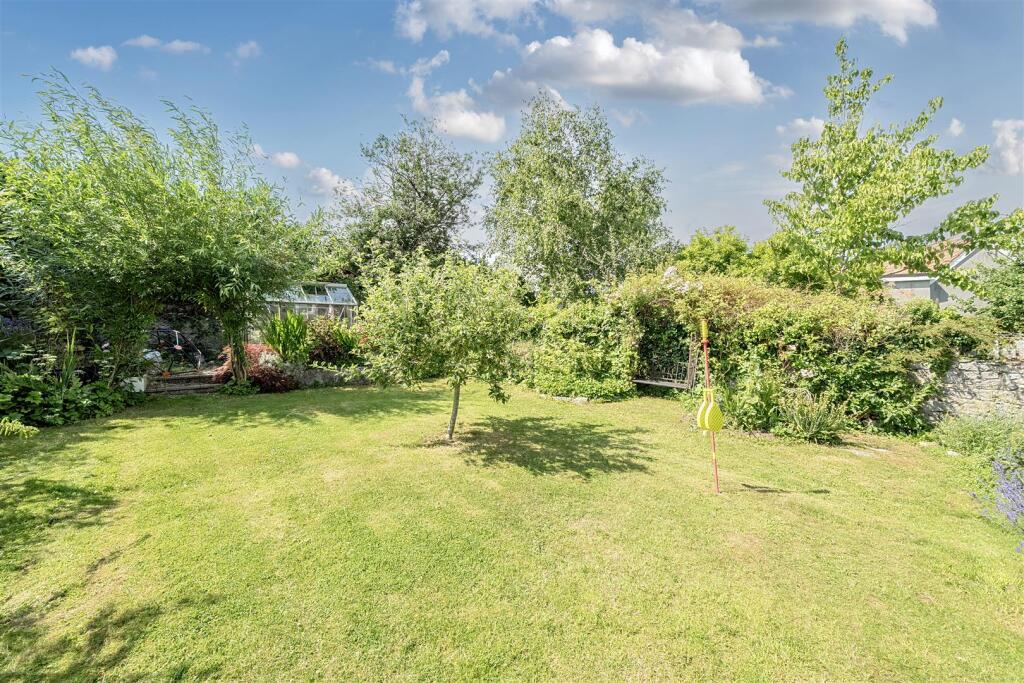 1312081-24-6855acc337172-ARW1312081-44-6855acc3371