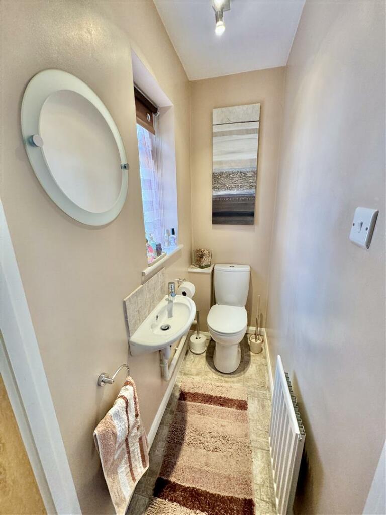 GUEST WC