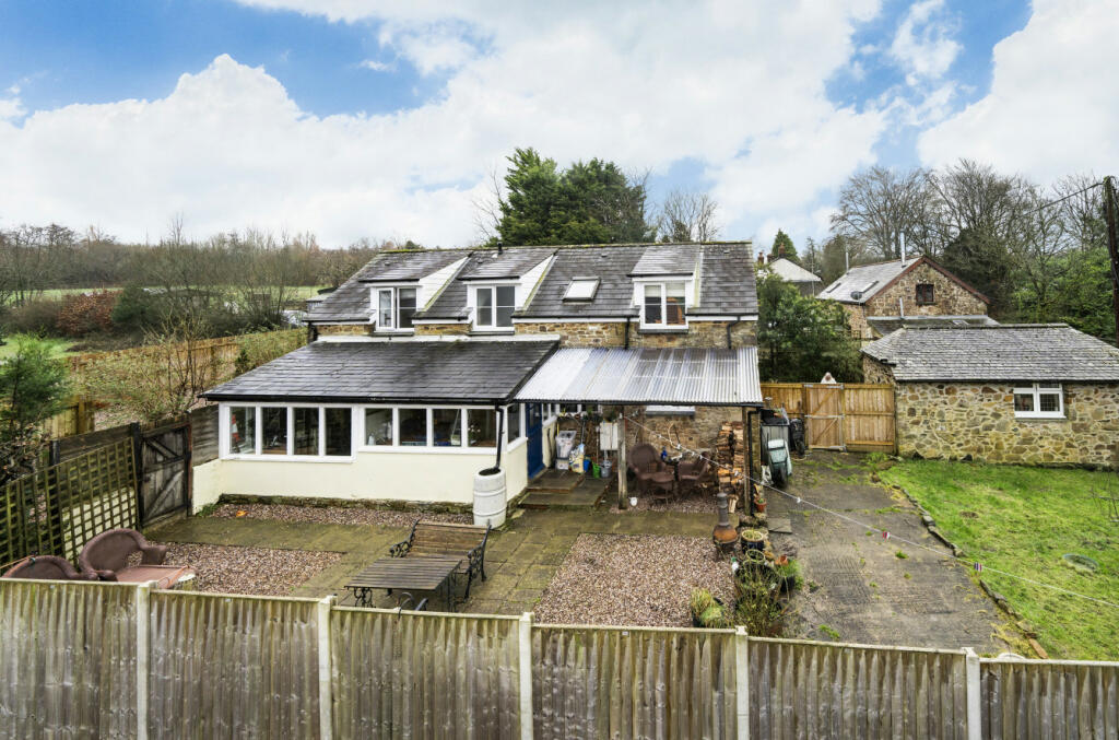 Rear Aspect