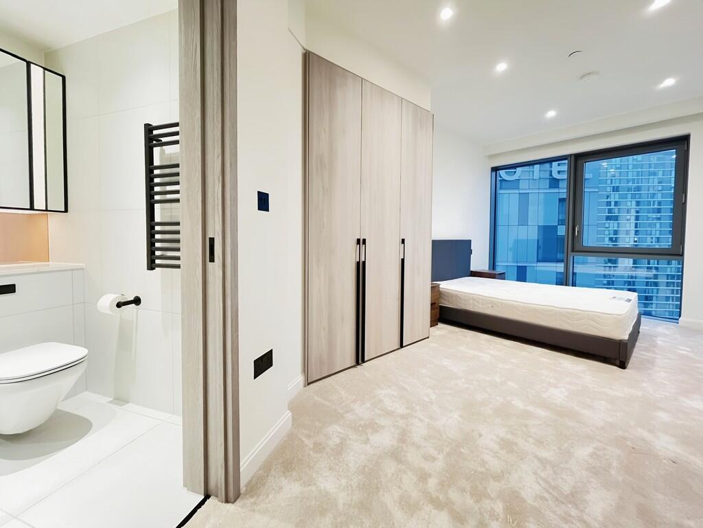 8f858e95-IMG-2025...