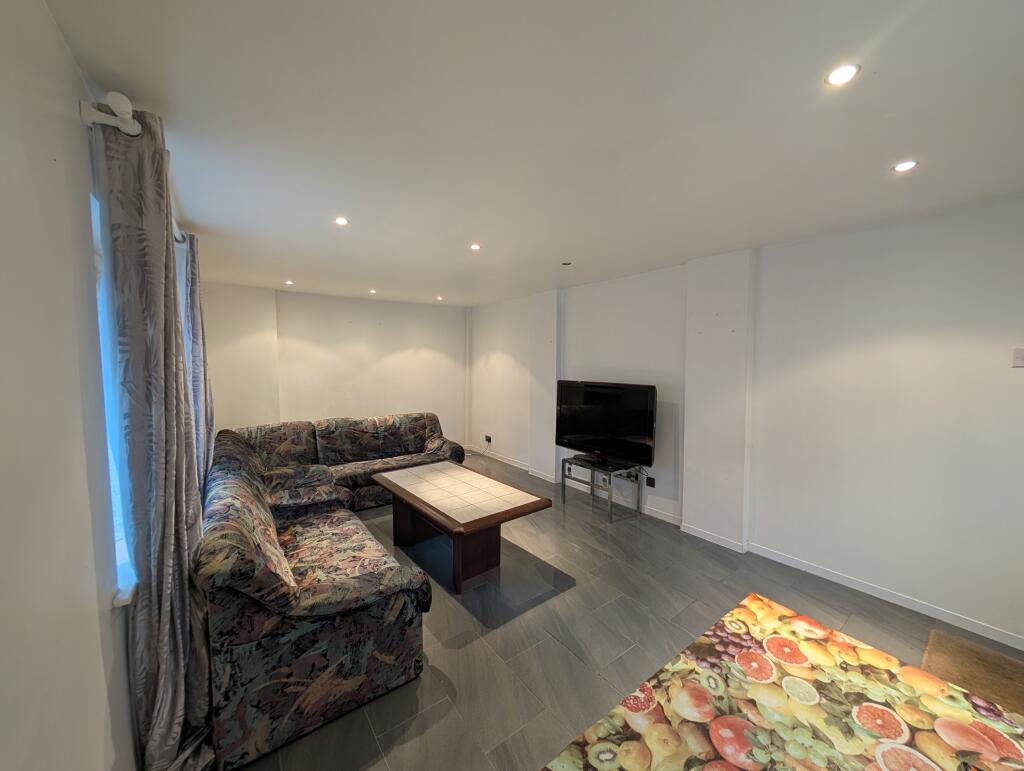 83 Hylion Road, West Knighton, Leicester, LE2 6JE