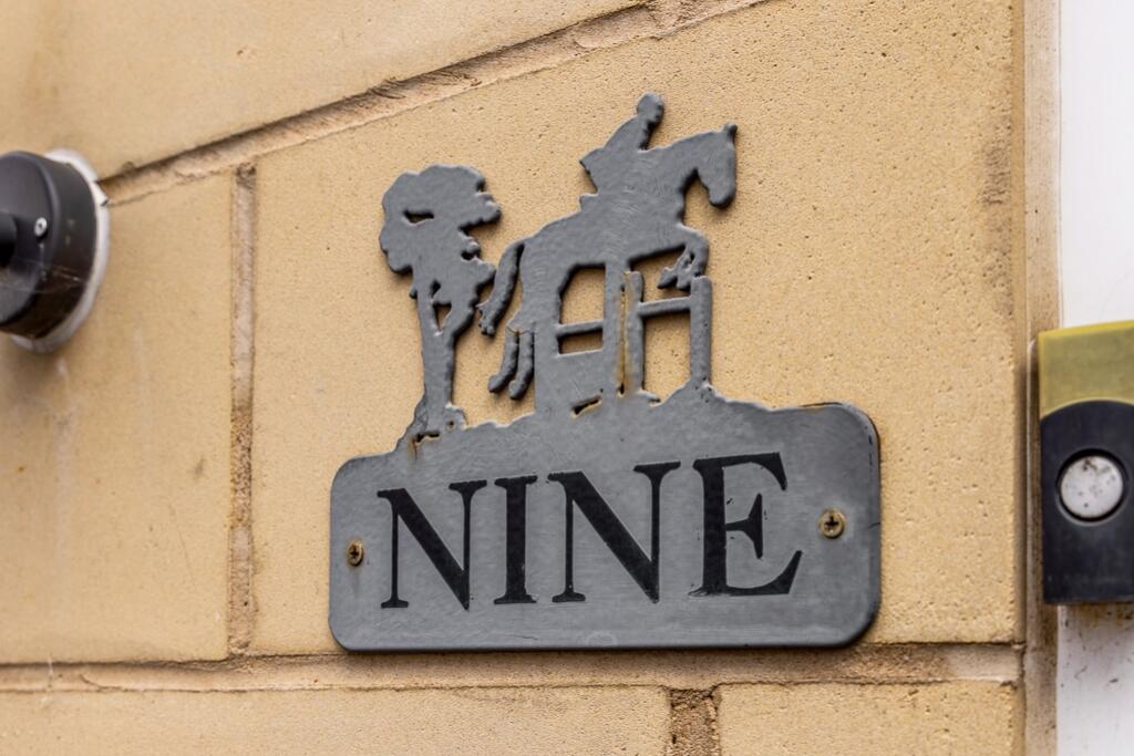 9 Longview Terrace (Boston)-3