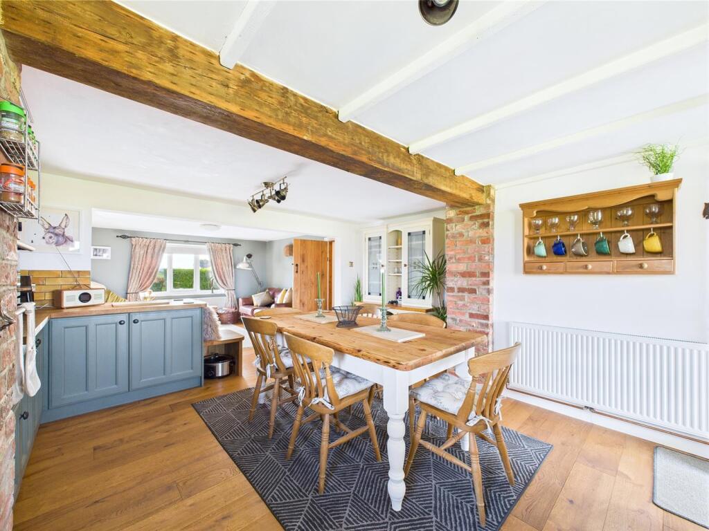 Open Plan Kitchen/Living/Dining