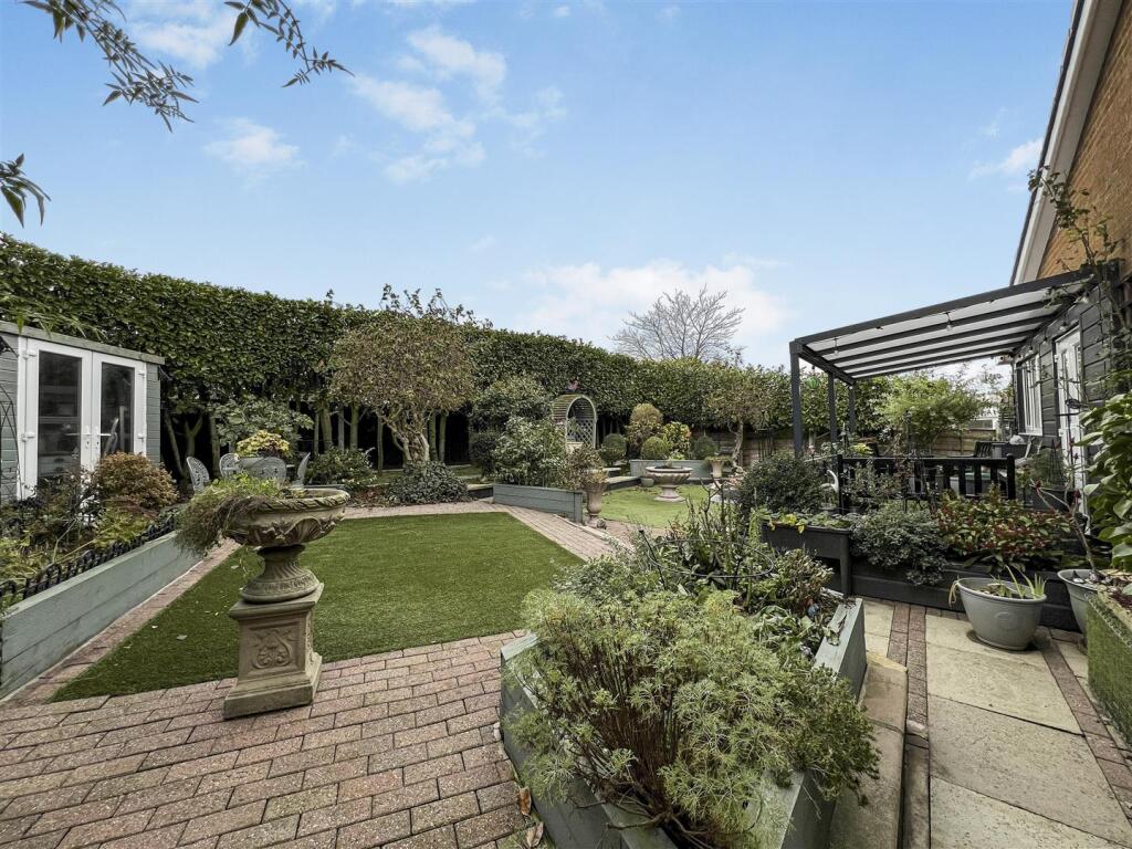 tlc_9ab49655-06cf-4924-8e42-c4b9f60afc74_009f093.j