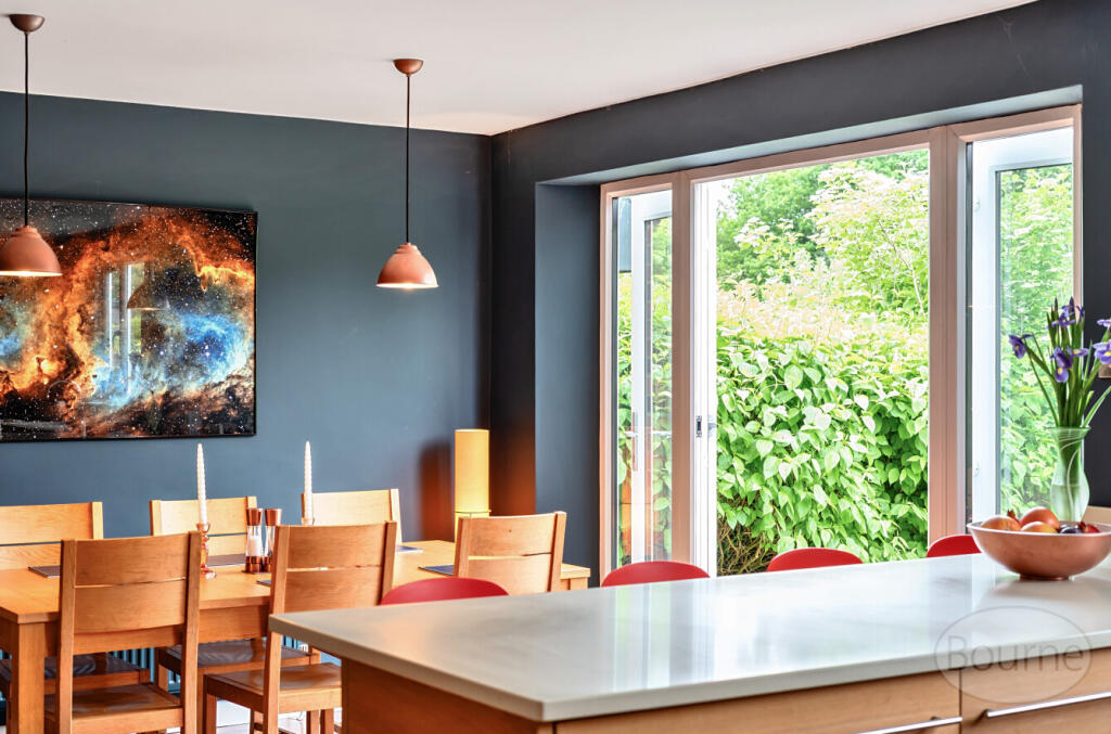 a2682d1c-736e-477...