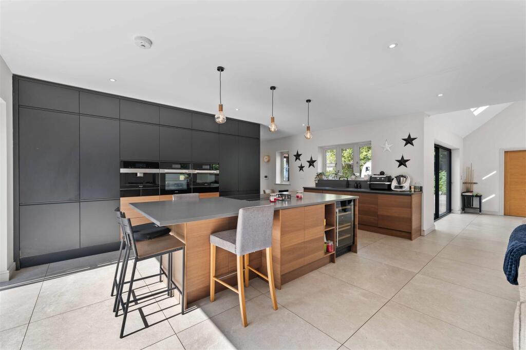 Fox House-13 (2).jpg