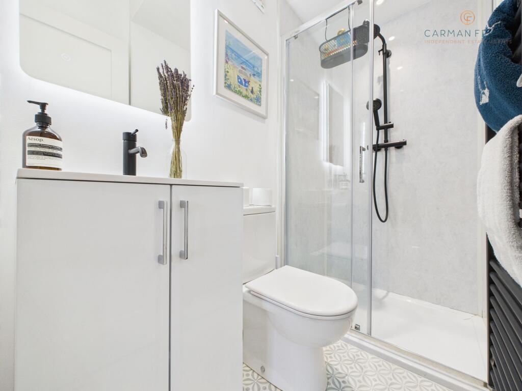 Ensuite