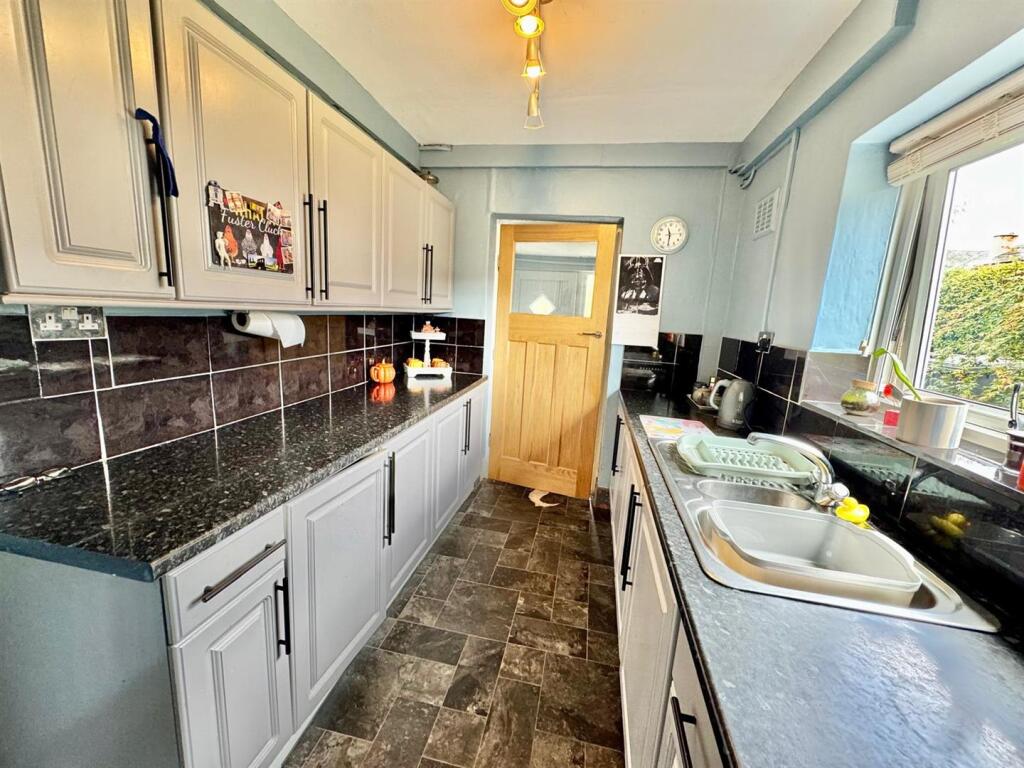 PHOTO-2025-09-03-07-19-38 (13).jpg